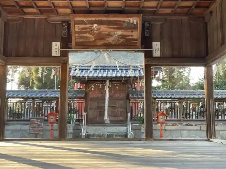 八幡社の{uncategorized: "未分類", other: "その他", undefined: "問題あり", building: "その他建物", grave: "お墓", sacred_gate: "鳥居", guardian: "狛犬", statue: "像", buddha: "仏像", history: "歴史", nature: "自然", garden: "庭園", animal: "動物", pagoda: "塔", temizu: "手水舎", mountain_gate: "山門・神門", sanctuary: "本殿・本堂", subordinate: "末社・摂社", art: "芸術", scenery: "景色", jizo: "地蔵", ema: "絵馬", goshuin: "御朱印", omikuji: "おみくじ", items: "授与品その他", amulet: "お守り", goshuincho: "御朱印帳", eats: "食事", festival: "お祭り", votive_dance: "神楽", shichigosan: "七五三参", wedding: "結婚式", experience: "体験その他", initially: "初詣", around: "周辺", anti_infection: "感染症対策"}