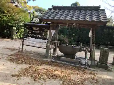 御勢大霊石神社 の手水舎