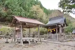 春日神社の本殿