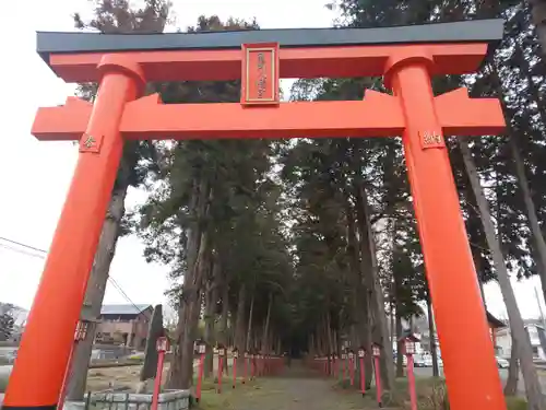 亀岡八幡宮の鳥居