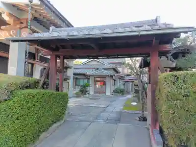 聖運寺の山門・神門