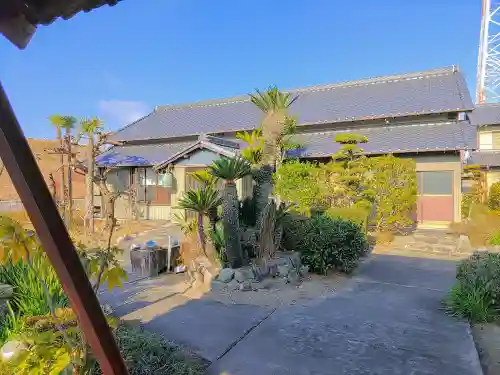 頓教寺の本殿・本堂