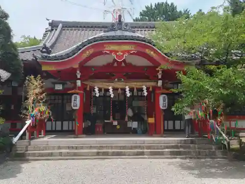 市原稲荷神社の本殿・本堂