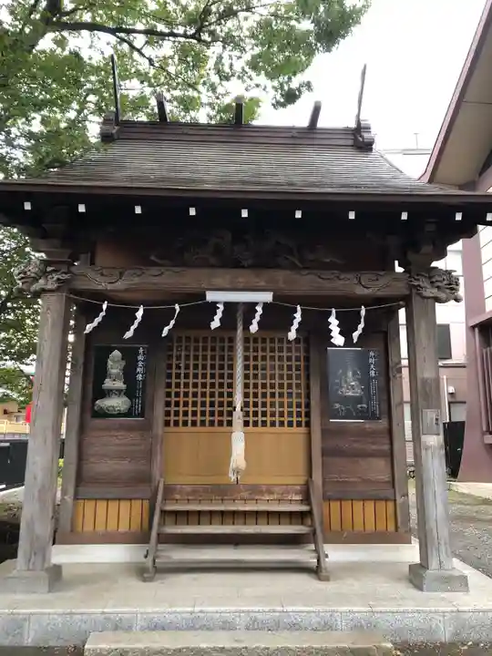 日野八坂神社の末社・摂社