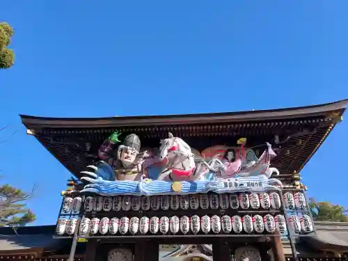 寒川神社の{uncategorized: "未分類", other: "その他", undefined: "問題あり", building: "その他建物", grave: "お墓", sacred_gate: "鳥居", guardian: "狛犬", statue: "像", buddha: "仏像", history: "歴史", nature: "自然", garden: "庭園", animal: "動物", pagoda: "塔", temizu: "手水舎", mountain_gate: "山門・神門", sanctuary: "本殿・本堂", subordinate: "末社・摂社", art: "芸術", scenery: "景色", jizo: "地蔵", ema: "絵馬", goshuin: "御朱印", omikuji: "おみくじ", items: "授与品その他", amulet: "お守り", goshuincho: "御朱印帳", eats: "食事", festival: "お祭り", votive_dance: "神楽", shichigosan: "七五三参", wedding: "結婚式", experience: "体験その他", initially: "初詣", around: "周辺", anti_infection: "感染症対策"}