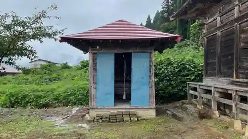 慈雲山　明学院の末社