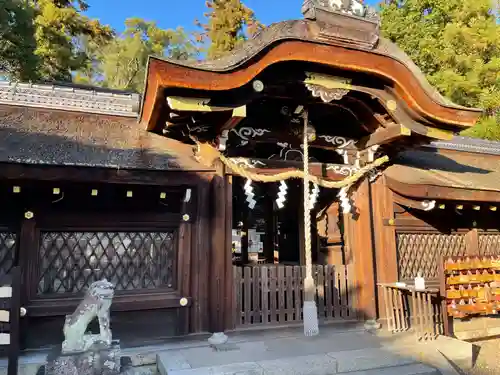 梅宮大社の本殿・本堂