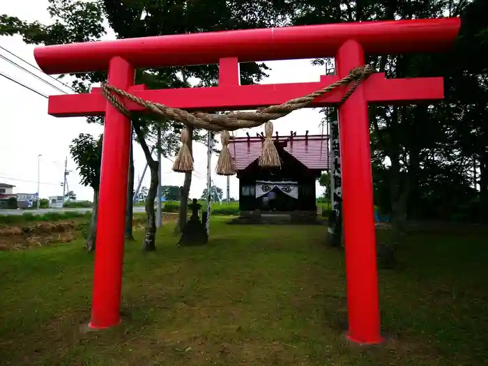 社台稲荷神社の鳥居