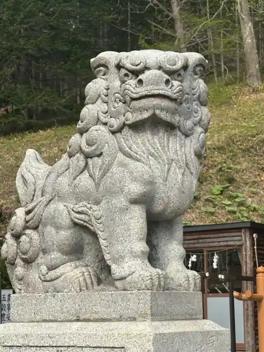 浦幌神社・乳神神社の{uncategorized: "未分類", other: "その他", undefined: "問題あり", building: "その他建物", grave: "お墓", sacred_gate: "鳥居", guardian: "狛犬", statue: "像", buddha: "仏像", history: "歴史", nature: "自然", garden: "庭園", animal: "動物", pagoda: "塔", temizu: "手水舎", mountain_gate: "山門・神門", sanctuary: "本殿・本堂", subordinate: "末社・摂社", art: "芸術", scenery: "景色", jizo: "地蔵", ema: "絵馬", goshuin: "御朱印", omikuji: "おみくじ", items: "授与品その他", amulet: "お守り", goshuincho: "御朱印帳", eats: "食事", festival: "お祭り", votive_dance: "神楽", shichigosan: "七五三参", wedding: "結婚式", experience: "体験その他", initially: "初詣", around: "周辺", anti_infection: "感染症対策"}