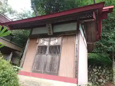 八幡神社の本殿・本堂