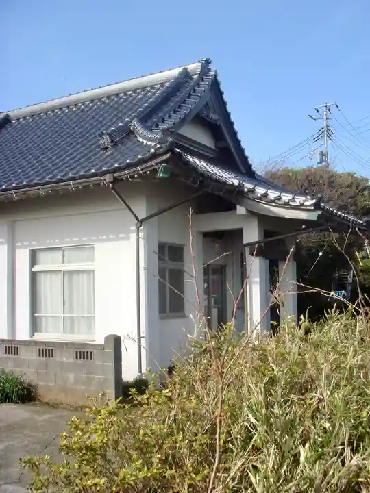 音岸寺の本殿・本堂