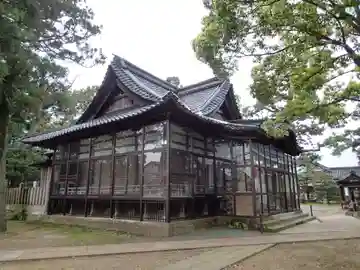 多太神社の本殿・本堂