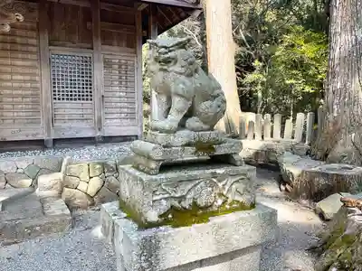 上林神社の狛犬
