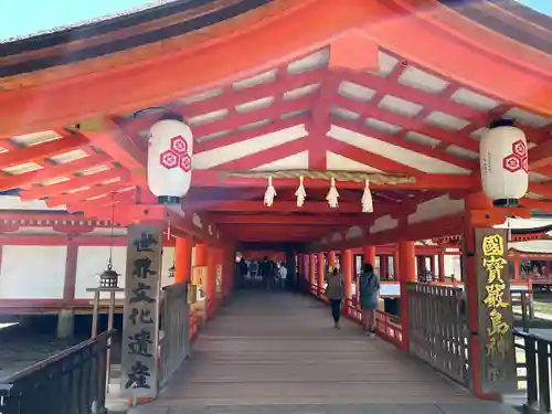 厳島神社(広島県)