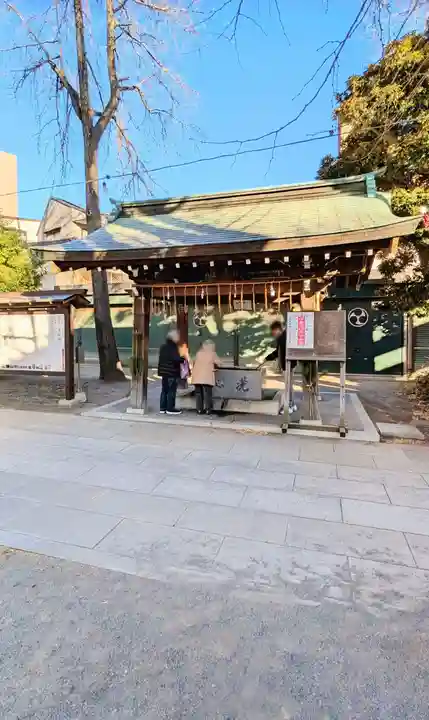 亀有香取神社の手水舎