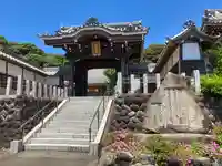 洞雲院の山門・神門