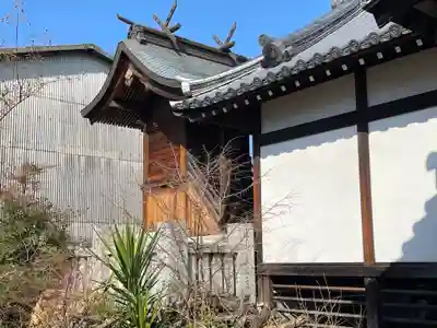 新羅神社の本殿・本堂