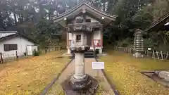 御靈神社（旧燈明寺跡）(京都府)