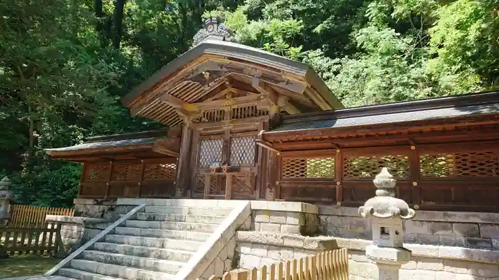 武蔵二宮 金鑚神社の本殿・本堂