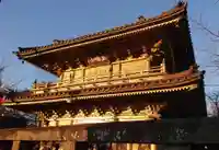 総願寺の山門・神門