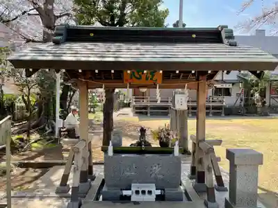 三谷八幡神社の手水舎