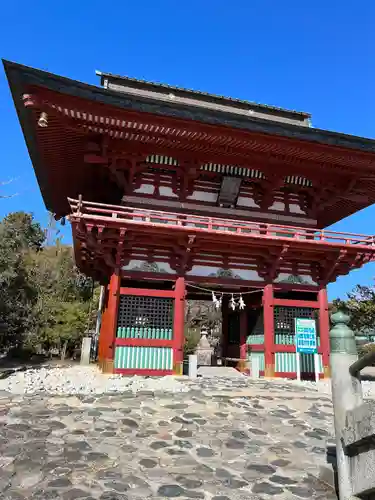 飯野八幡宮の山門・神門
