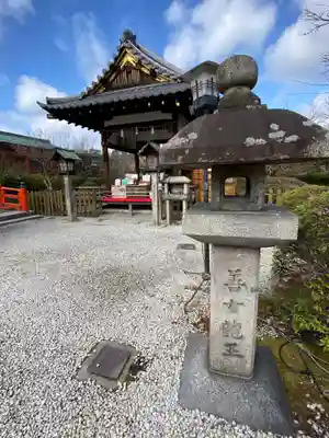 神泉苑のその他建物