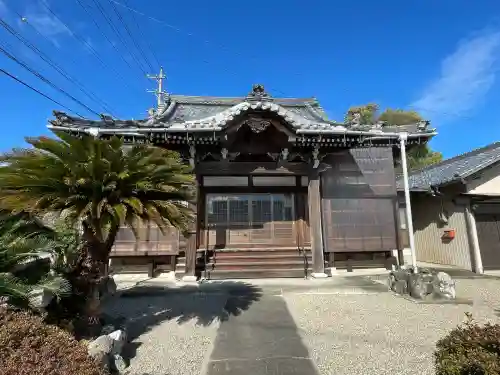 西勝寺の{uncategorized: "未分類", other: "その他", undefined: "問題あり", building: "その他建物", grave: "お墓", sacred_gate: "鳥居", guardian: "狛犬", statue: "像", buddha: "仏像", history: "歴史", nature: "自然", garden: "庭園", animal: "動物", pagoda: "塔", temizu: "手水舎", mountain_gate: "山門・神門", sanctuary: "本殿・本堂", subordinate: "末社・摂社", art: "芸術", scenery: "景色", jizo: "地蔵", ema: "絵馬", goshuin: "御朱印", omikuji: "おみくじ", items: "授与品その他", amulet: "お守り", goshuincho: "御朱印帳", eats: "食事", festival: "お祭り", votive_dance: "神楽", shichigosan: "七五三参", wedding: "結婚式", experience: "体験その他", initially: "初詣", around: "周辺", anti_infection: "感染症対策"}