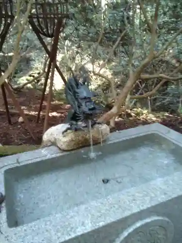 御岩神社の手水舎