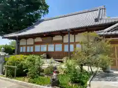 法華寺の本殿