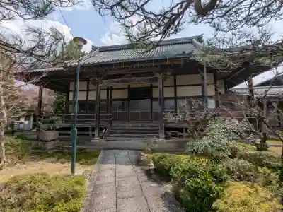慶照寺の{uncategorized: "未分類", other: "その他", undefined: "問題あり", building: "その他建物", grave: "お墓", sacred_gate: "鳥居", guardian: "狛犬", statue: "像", buddha: "仏像", history: "歴史", nature: "自然", garden: "庭園", animal: "動物", pagoda: "塔", temizu: "手水舎", mountain_gate: "山門・神門", sanctuary: "本殿・本堂", subordinate: "末社・摂社", art: "芸術", scenery: "景色", jizo: "地蔵", ema: "絵馬", goshuin: "御朱印", omikuji: "おみくじ", items: "授与品その他", amulet: "お守り", goshuincho: "御朱印帳", eats: "食事", festival: "お祭り", votive_dance: "神楽", shichigosan: "七五三参", wedding: "結婚式", experience: "体験その他", initially: "初詣", around: "周辺", anti_infection: "感染症対策"}