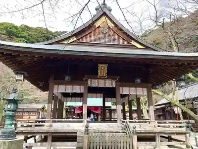 金崎宮の本殿・本堂