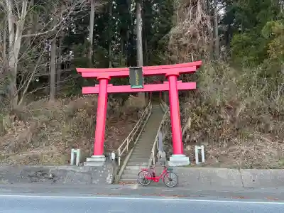 赤堂稲荷大明神 の{uncategorized: "未分類", other: "その他", undefined: "問題あり", building: "その他建物", grave: "お墓", sacred_gate: "鳥居", guardian: "狛犬", statue: "像", buddha: "仏像", history: "歴史", nature: "自然", garden: "庭園", animal: "動物", pagoda: "塔", temizu: "手水舎", mountain_gate: "山門・神門", sanctuary: "本殿・本堂", subordinate: "末社・摂社", art: "芸術", scenery: "景色", jizo: "地蔵", ema: "絵馬", goshuin: "御朱印", omikuji: "おみくじ", items: "授与品その他", amulet: "お守り", goshuincho: "御朱印帳", eats: "食事", festival: "お祭り", votive_dance: "神楽", shichigosan: "七五三参", wedding: "結婚式", experience: "体験その他", initially: "初詣", around: "周辺", anti_infection: "感染症対策"}