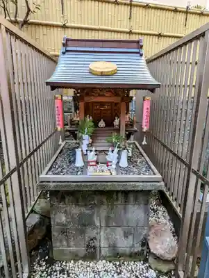 妻戀神社の本殿・本堂