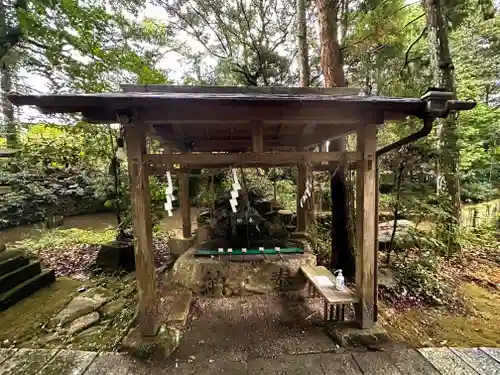 戸隠神社(奈良県)