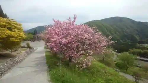 信濃比叡廣拯院(長野県)