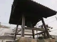 竜讃寺の建物その他