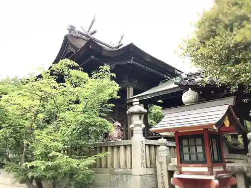 足高神社の本殿