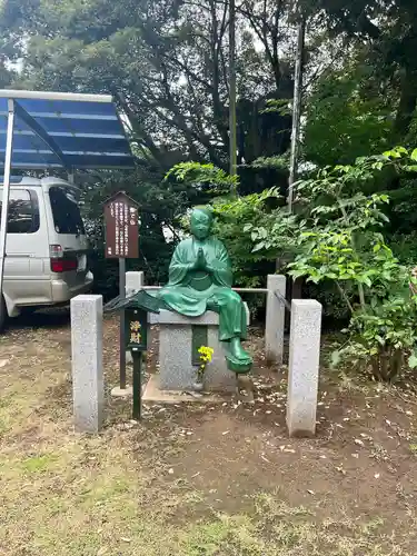 安福寺の像