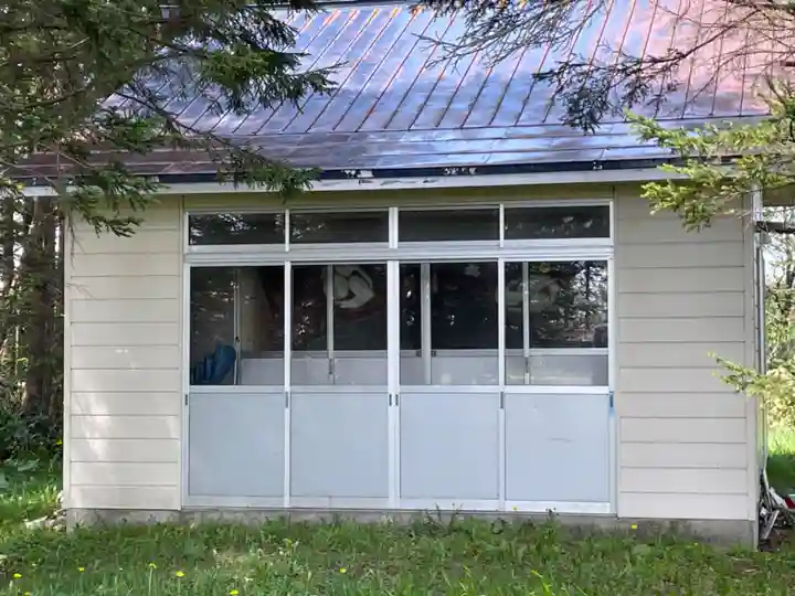 中問寒神社の本殿・本堂