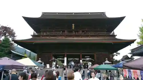 善光寺の山門・神門