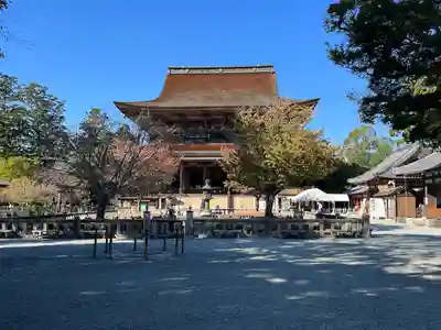 金峯山寺の本殿・本堂