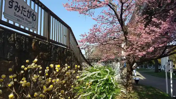 三囲神社のその他建物