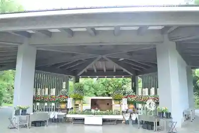 千鳥ヶ淵戦没者墓苑(東京都)