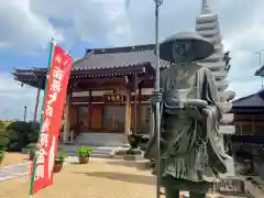 壽徳寺の像