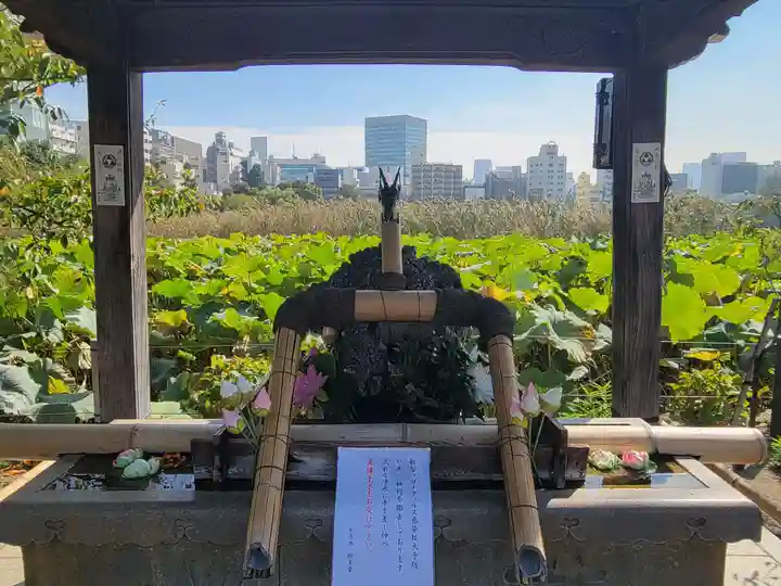 寛永寺不忍池弁天堂の手水舎