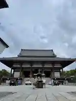 西新井大師総持寺の本殿・本堂