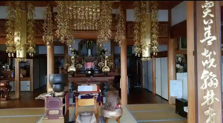 報恩寺の本殿・本堂