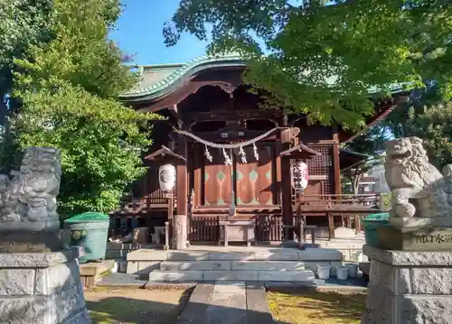 正八幡神社の本殿・本堂