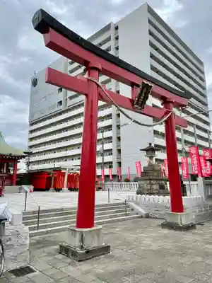東京羽田 穴守稲荷神社の鳥居